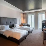 Hotel Newberlin Hotel 3*