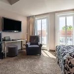 Hotel Newberlin Hotel