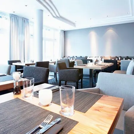 Newberlin Hotel 3*