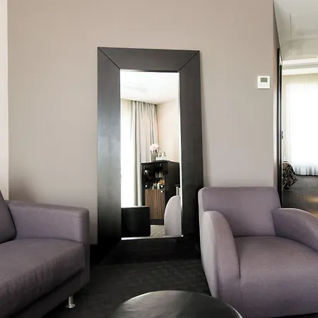 Newberlin Hotel 3*