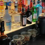 Отель Newberlin 3*